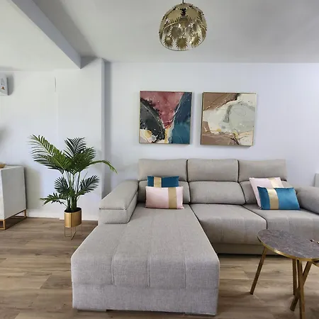 Ansa - Cabopino, - Garden Level * Marbella